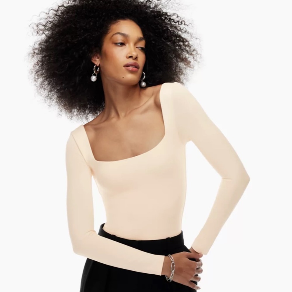 Aritzia Babaton Contour Squareneck Longsleeve Bodysuit